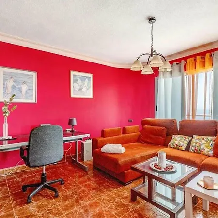 A 150 M De La Playa Con Vistas Al Mar Y Balcon Apartment